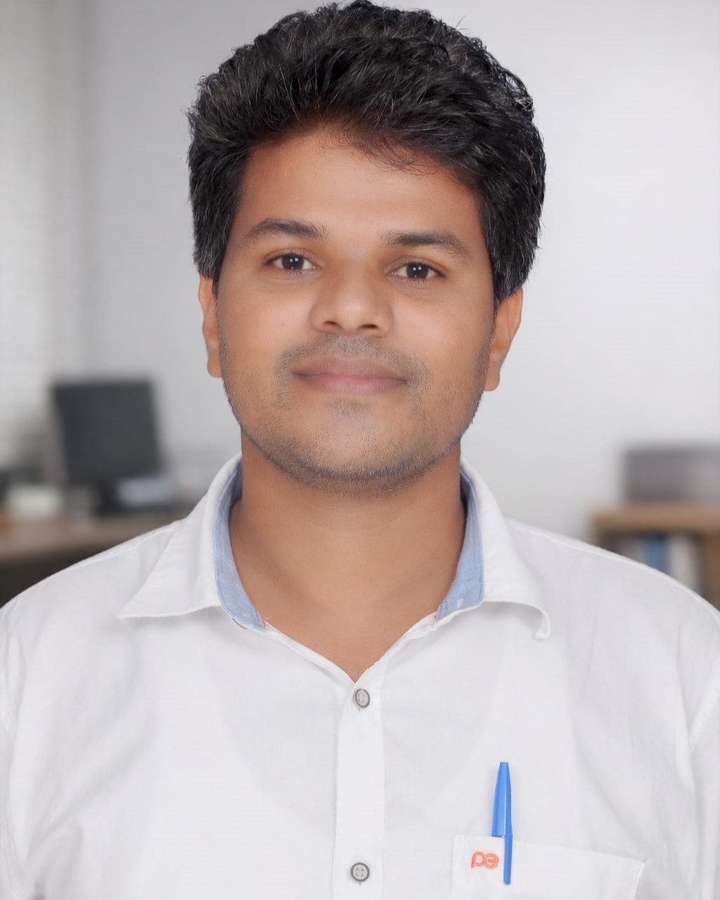 श्री.रविंद्र रामा बेंदर